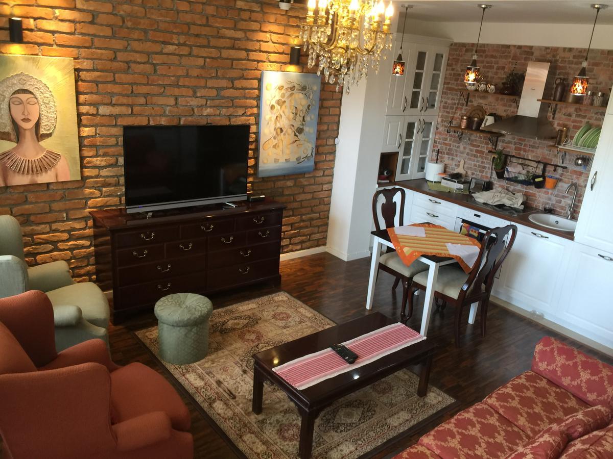 Apartment Nesti In Pristina Kosovo Экстерьер фото